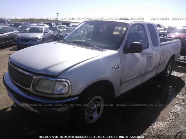 1FTDX1727VKC20595 - 1997 FORD F150 SILVER photo 2