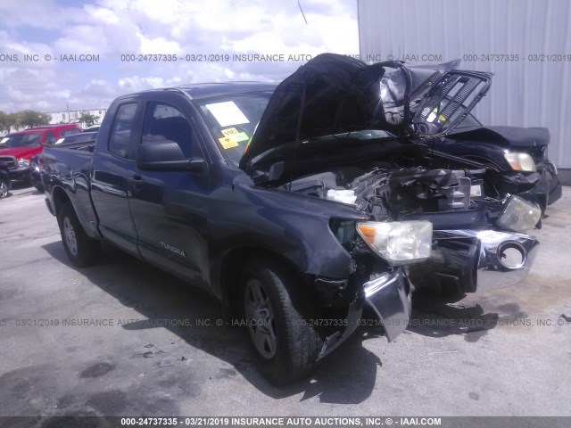 5TFRU5F19BX024302 - 2011 TOYOTA TUNDRA DOUBLE CAB SR5 GRAY photo 1