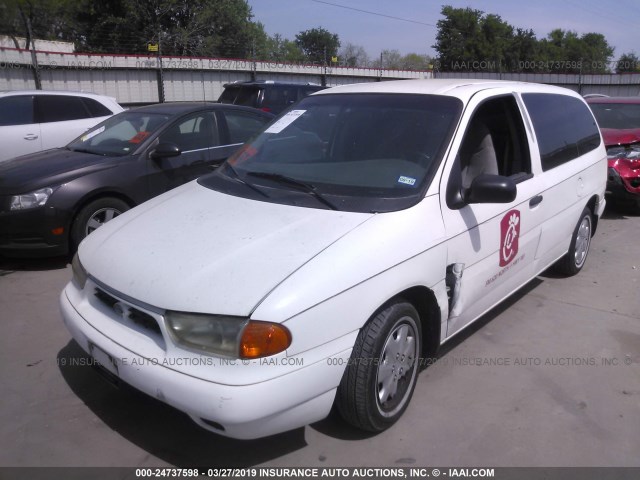 2FMDA51U0WBB92438 - 1998 FORD WINDSTAR WAGON WHITE photo 2