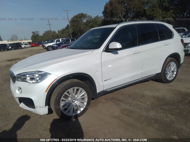 5UXKR2C33H0X05398 - 2017 BMW X5 SDRIVE35I WHITE photo 2
