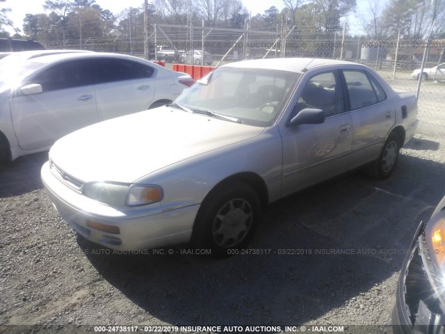 4T1BG12K9TU822149 - 1996 TOYOTA CAMRY DX/LE/XLE TAN photo 2