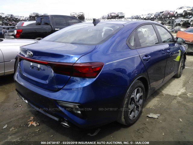 3KPF24AD4KE049970 - 2019 KIA FORTE FE/LX/LXS BLUE photo 4