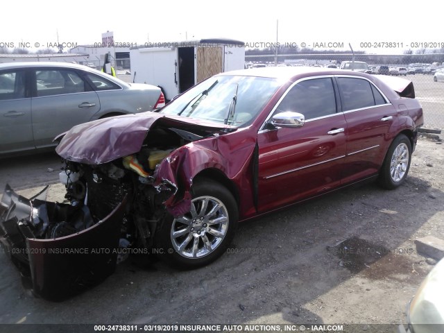 2C3CCACG1CH274363 - 2012 CHRYSLER 300 LIMITED RED photo 2
