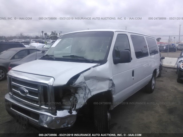 1FMNE11L18DA70080 - 2008 FORD ECONOLINE E150 WAGON WHITE photo 2