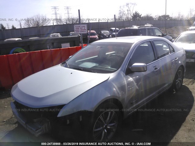 3FADP0L3XAR161370 - 2010 FORD FUSION HYBRID SILVER photo 2