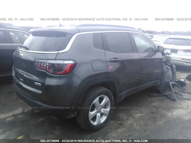 3C4NJDBB5JT315860 - 2018 JEEP COMPASS LATITUDE GRAY photo 4