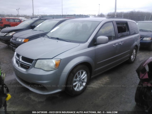 2C4RDGCG7GR256407 - 2016 DODGE GRAND CARAVAN SXT SILVER photo 2