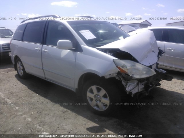 5TDZA22C46S512129 - 2006 TOYOTA SIENNA XLE/XLE LIMITED WHITE photo 1