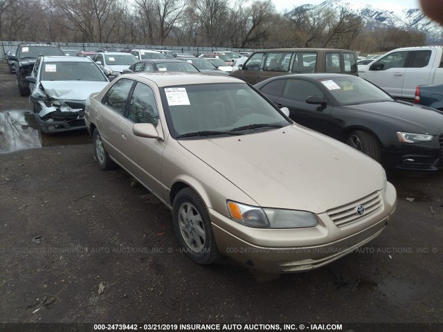 JT2BF22K6X0233689 - 1999 TOYOTA CAMRY LE/XLE Złoty zdjęcie 1
