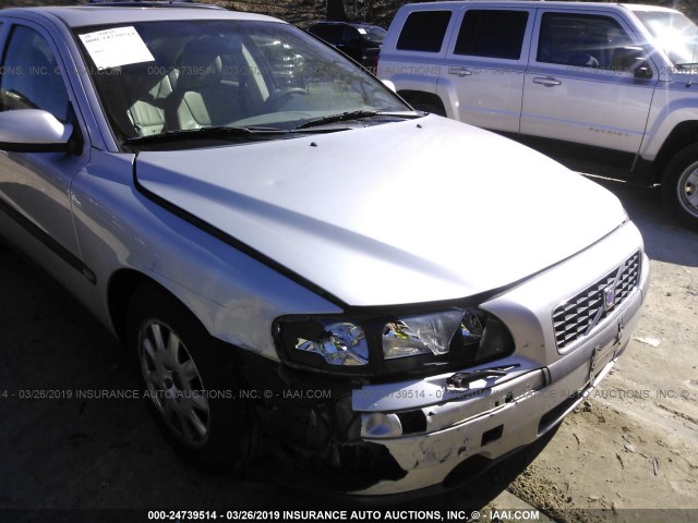 YV1RS61R222188569 - 2002 VOLVO S60 SILVER photo 6