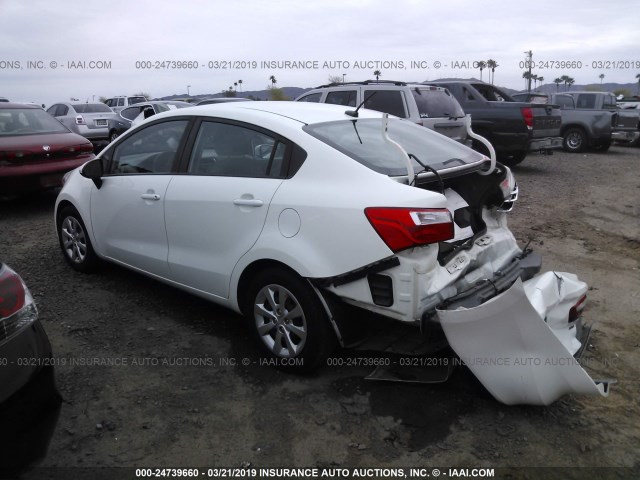 KNADM4A32H6005700 - 2017 KIA RIO LX WHITE photo 3