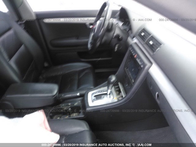 WAUAF78E88A065578 - 2008 AUDI A4 2.0T BLACK photo 5