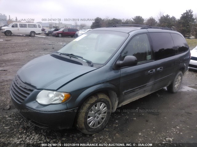 2C4GP44R15R355170 - 2005 CHRYSLER TOWN & COUNTRY LX TEAL photo 2