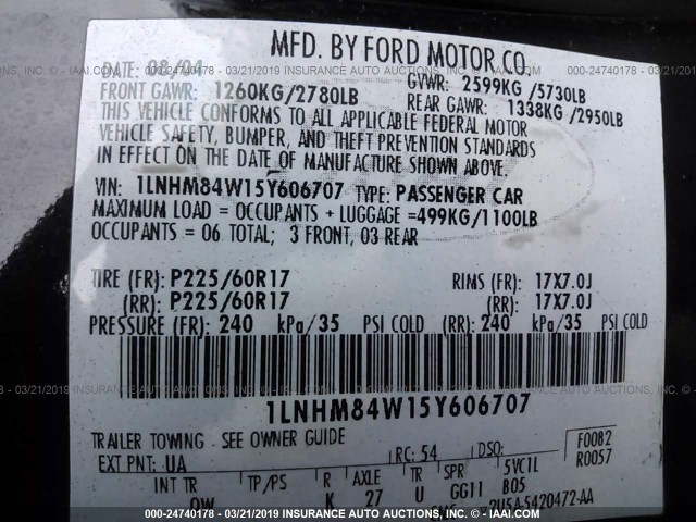 1LNHM84W15Y606707 - 2005 LINCOLN TOWN CAR EXECUTIVE L BLACK photo 9