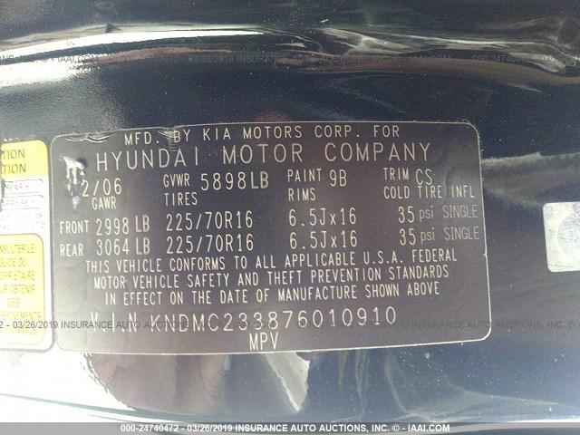 KNDMC233876010910 - 2007 HYUNDAI ENTOURAGE GLS/SE/LIMITED BLACK photo 9