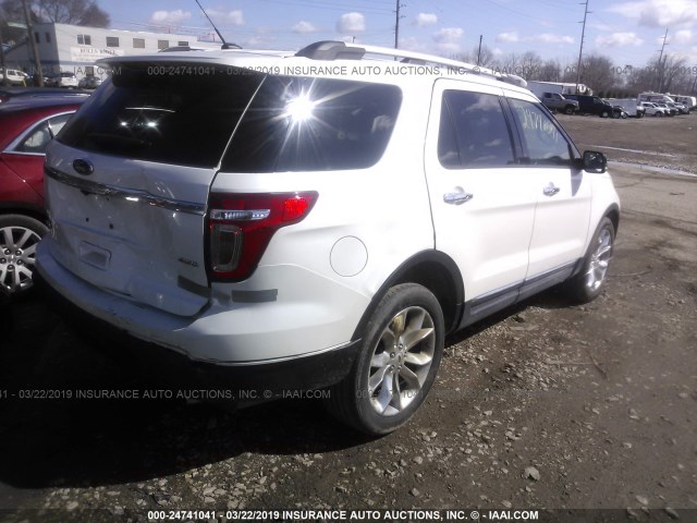 1FMHK8D84CGA86416 - 2012 FORD EXPLORER XLT WHITE photo 4