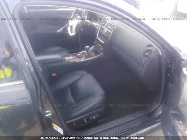 JTHBK262975029662 - 2007 LEXUS IS 250 BLACK photo 5