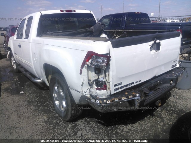 2GTEC290791109813 - 2009 GMC SIERRA C1500 SLE WHITE photo 3