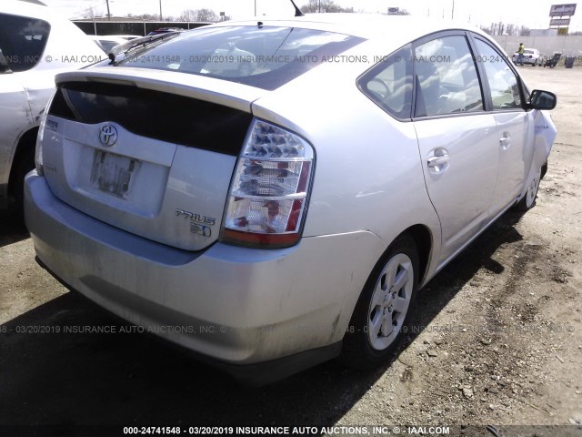 JTDKB20U887710039 - 2008 TOYOTA PRIUS SILVER photo 4
