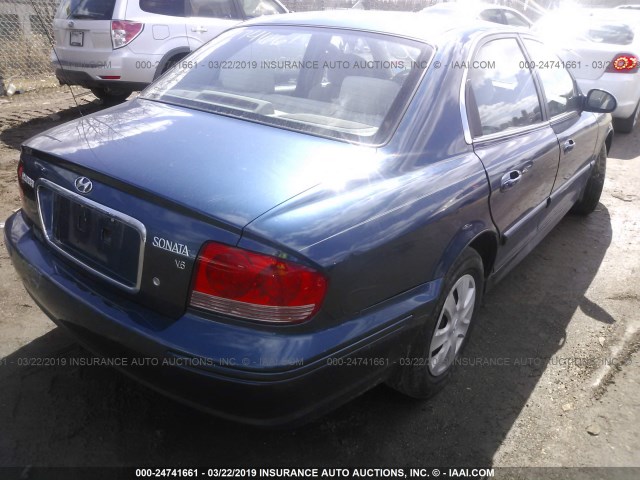 KMHWF25HX5A160905 - 2005 HYUNDAI SONATA GL BLUE photo 4