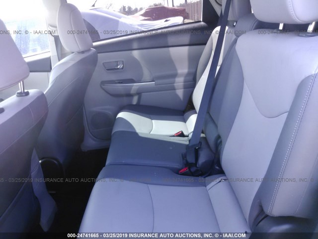 JTDZN3EU5GJ055358 - 2016 TOYOTA PRIUS V GRAY photo 8