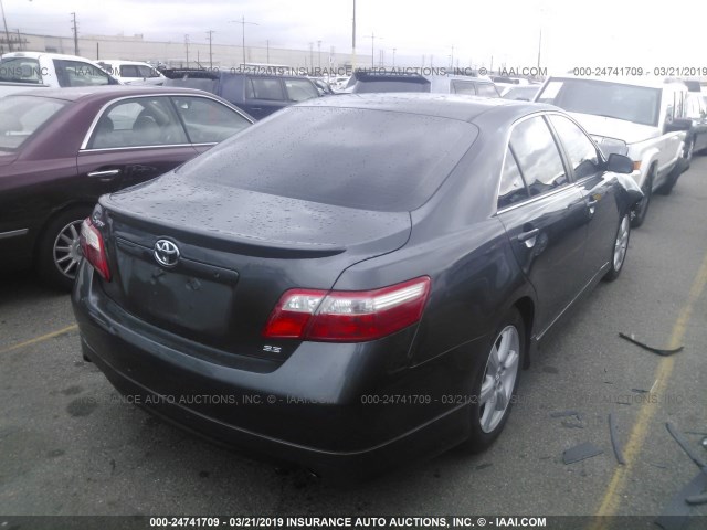 4T1BK46K59U095630 - 2009 TOYOTA CAMRY SE/LE/XLE GRAY photo 4