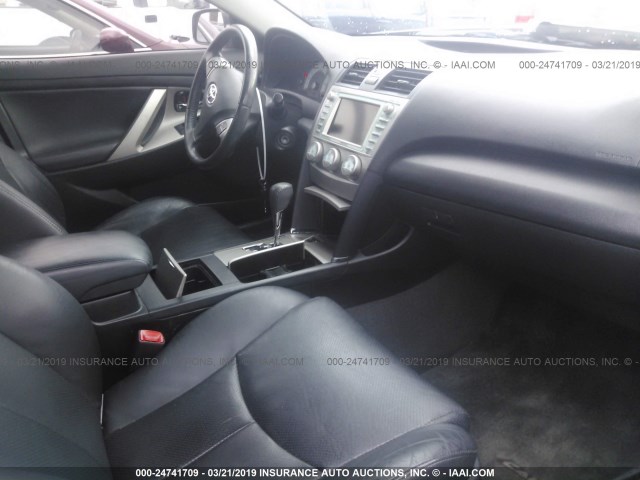 4T1BK46K59U095630 - 2009 TOYOTA CAMRY SE/LE/XLE GRAY photo 5