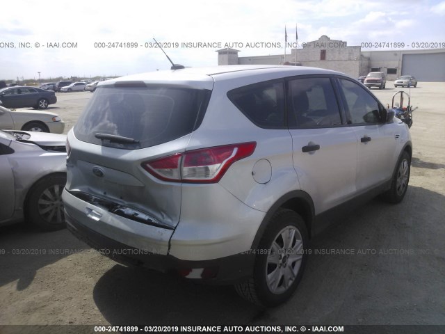 1FMCU0F79DUA40559 - 2013 FORD ESCAPE S SILVER photo 4