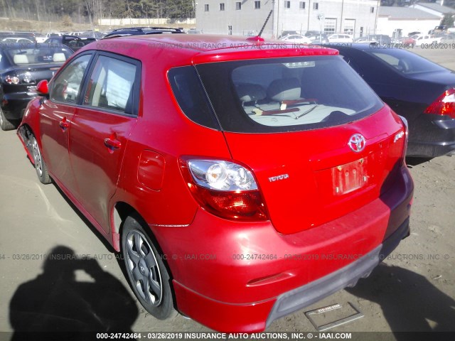 2T1KU4EE4AC371548 - 2010 TOYOTA COROLLA MATRIX  RED photo 3