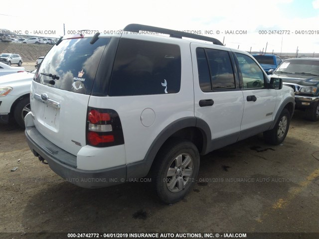 1FMEU63E86UA49495 - 2006 FORD EXPLORER XLT WHITE photo 4