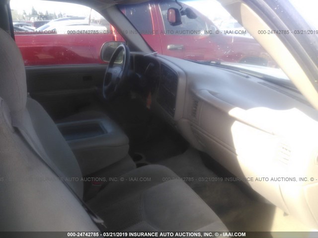 2GCEC19TX31125158 - 2003 CHEVROLET SILVERADO C1500 GRAY photo 5