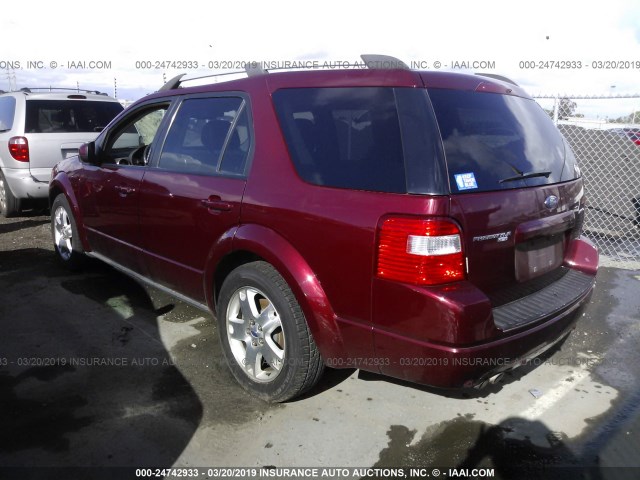 1FMDK06116GA42829 - 2006 FORD FREESTYLE LIMITED RED photo 3