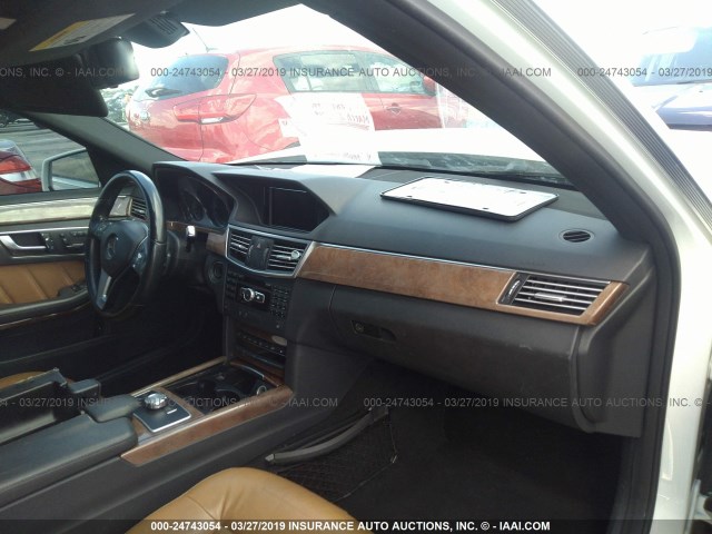 WDDHF5KB8DA742259 - 2013 MERCEDES-BENZ E 350 WHITE photo 5