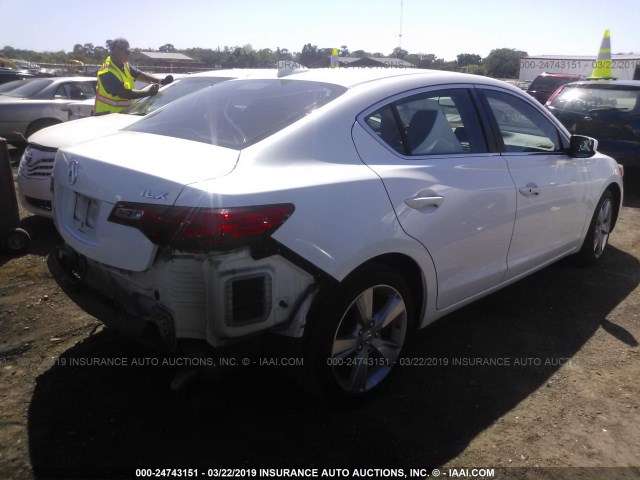 19VDE1F70EE005798 - 2014 ACURA ILX 20 TECH WHITE photo 4