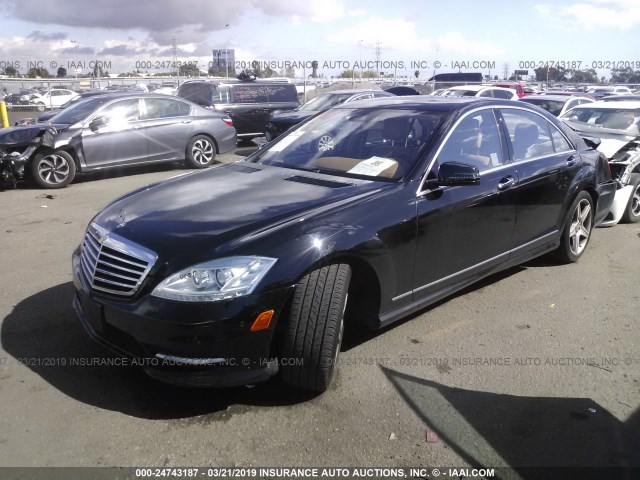 WDDNG7BBXAA357941 - 2010 MERCEDES-BENZ S 550 BLACK photo 2