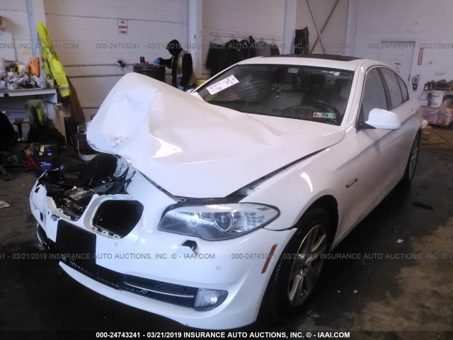 WBAXH5C52DD109535 - 2013 BMW 528 XI WHITE photo 2