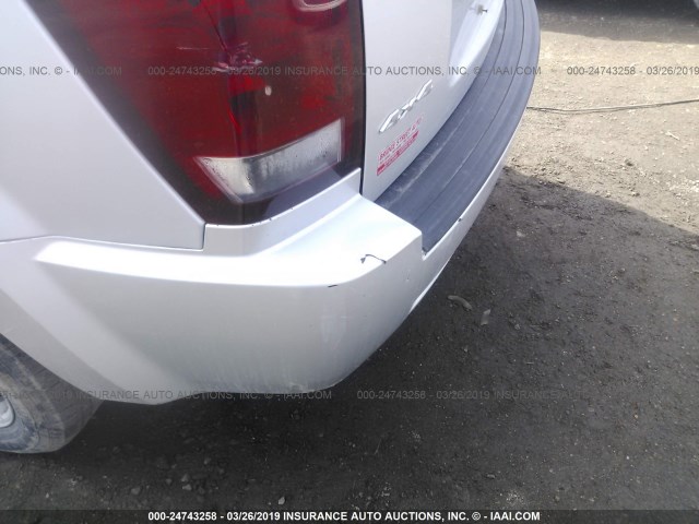 1J4GR48K65C685090 - 2005 JEEP GRAND CHEROKEE LAREDO/COLUMBIA/FREEDOM 银色 照片 6