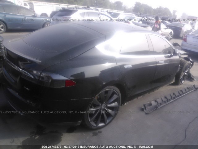 5YJSA1CP4DFP21515 - 2013 TESLA MODEL S BLACK photo 4