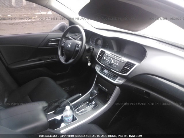 1HGCR2F59FA118425 - 2015 HONDA ACCORD SPORT შავი ფოტო 5