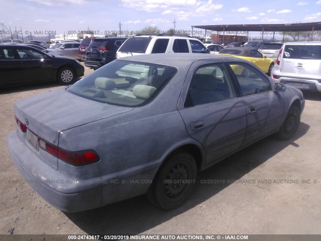 4T1BG22K0VU163810 - 1997 TOYOTA CAMRY CE/LE/XLE GRAY photo 4