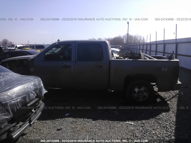 3GCPKSE76DG167250 - 2013 CHEVROLET SILVERADO K1500 LT GRAY photo 3