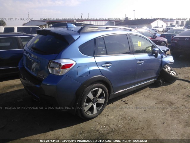 JF2GPBLC0GH201311 - 2016 SUBARU CROSSTREK 2.0I HYBRID TOURING BLUE photo 4