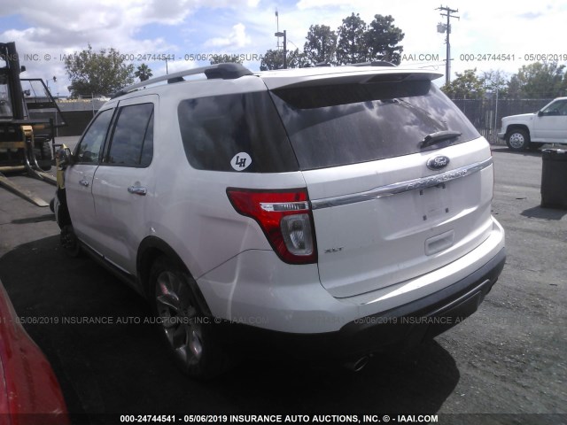 1FM5K7D88DGA30817 - 2013 FORD EXPLORER XLT WHITE photo 3