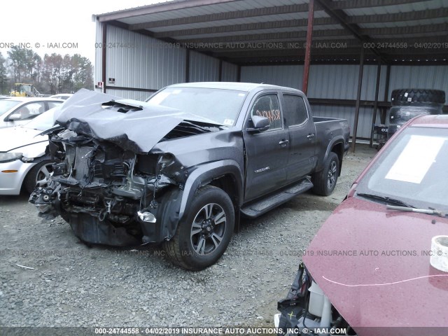 5TFDZ5BN1HX014084 - 2017 TOYOTA TACOMA DBL CAB/SR5/TRD SPORT/OR GRAY photo 2