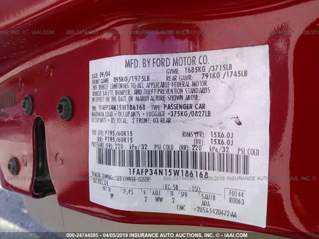 1FAFP34N15W186168 - 2005 FORD FOCUS ZX4 RED photo 9