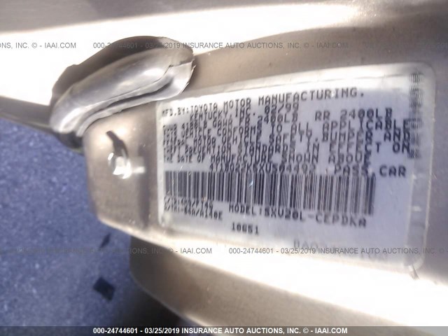 4T1BG22K5XU504492 - 1999 TOYOTA CAMRY CE/LE/XLE 金色 照片 9