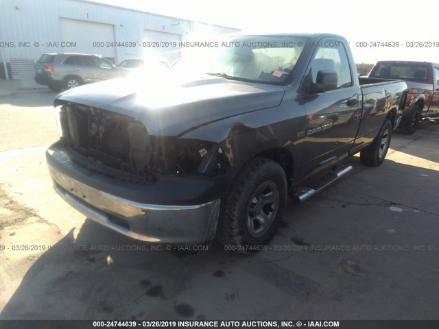 3C6JD6DT1CG191368 - 2012 DODGE RAM 1500 ST GRAY photo 2