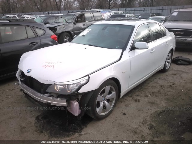 WBANU53528C115589 - 2008 BMW 528 I WHITE photo 2