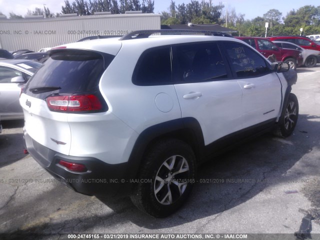 1C4PJMBS8HW547205 - 2017 JEEP CHEROKEE TRAILHAWK WHITE photo 4