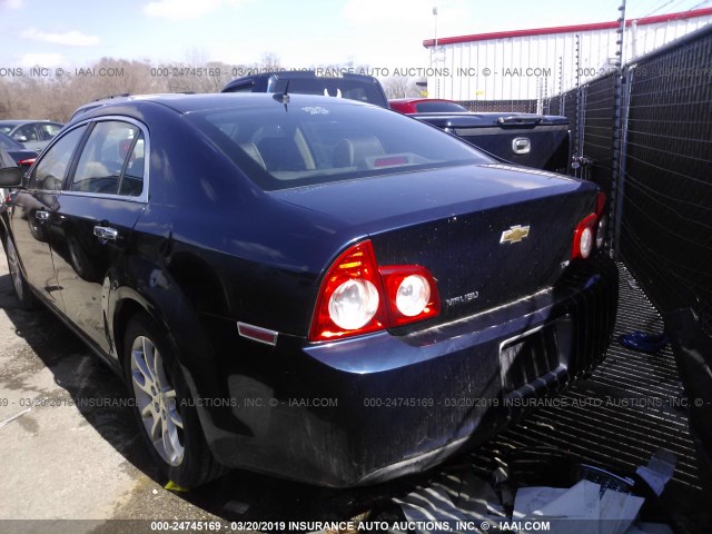 1G1ZK57708F242581 - 2008 CHEVROLET MALIBU LTZ BLUE photo 3